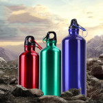 Aluminjast športni bidon za vodo 500ml + karabin