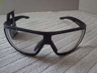Kolesarska sončna očala UVEX - nova