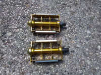 Pedala z 1/2" navojem (12.5mm)