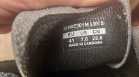 Prodam skoraj nvlesarske čevlje  Shimano ME3 s pripadajočimi pedali