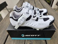 Scott MTB ženski kolesarski čevlji št. 38