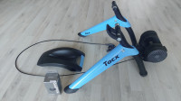 Trenažer Tacx Boost