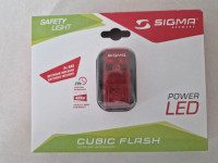 nova zadnja luč za kolo Sigma Cubic Flash