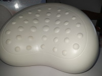 Prodam "pojočo" blazino za kopalno kad