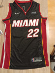 Miami Heat dres Jimmy Butler