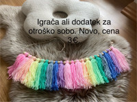 Dekoracija ali igrača za otroško sobo novo