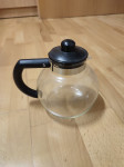 Steklen čajnik