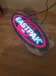 Reklamna svetlobna tabla EASTPAK