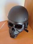 Svetilka lučka luč lobanja biker skull helmet brain cap chopper unikat