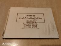 Kinder und Arbeitsmaiden - 1942?  - nemško