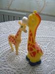 Igrača žirafa - piska, viš. 19 cm in žirafa viš. 15 cm