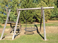 Otroška igrala, gugalnica, peskovnik, ...