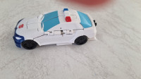 Avtomobil Transformers Prowl Action Figure Toy-Cyberverse
