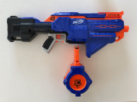 NERF pištola