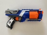 NERF pištola