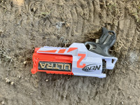 Nerf Ultra Two Motorized pištola