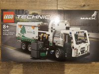 Nov Lego komplet Mack® LR Electric smetarsko vozilo