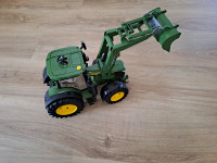 Traktor John Deere - Bruder