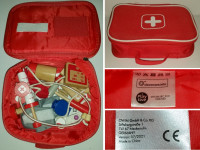 Zdravniški lesen pribor - za otroške igre 'se gremo zdravnika'