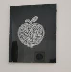 Kljekljana čipka, dva motiva v okvirju