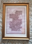 SLIKA v lepem starinskem okvirju s steklom 29 x 39 cm