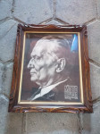 SLIKA v lepem zanimivem okvirju s steklom 30 x 36 cm