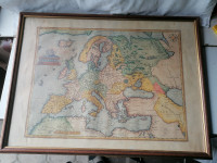 SLIKA v okvirju s steklom 62 x 46 cm