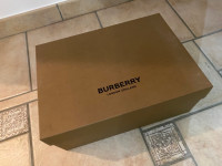 Burberry škatla