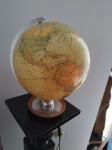 Globus starinski svetilka