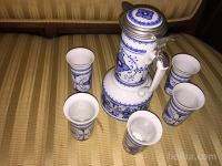 Made in GDR porcelan - set šestih skodelic in vrč