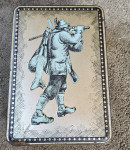 Plehnata Embalaža  Saturnus lovec