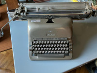 Prodam ADLER, stari pisalni stroj