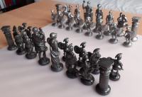 stare svinčene šahovske figure