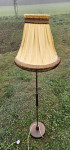 Starinska samostoječa svetilka 150cm V dobrem stanju Cena 25€