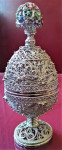 Velikonočno jajce v srebru / slogu Fabergé