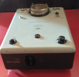 Brüel & Kjær ali B&K Type 4141 naprava za kalibriranje c mikrofonov