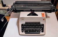Pisalni stroj Olympia