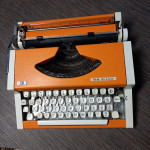 Prenosni pisalni stroj