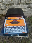 Retro pisalni stroj