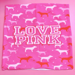 2 kos PREVLEKA ZA BLAZINO Victoria’s Secret Love Pink