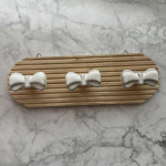 Dekorativni obešalnik za oblačila