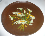 Glinen dekorativen krožnik 18 cm