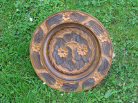 Lesen okrasni rezbarjen krožnik