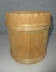 Lesena okrasna posoda, čeber, višina 13,5 cm
