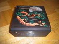 Okrasna škatla s Kitajske, velikost 15X15cm