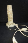 Stolp Pisa 18,5 cm, razsvetljava ne deluje