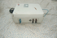 ELEKTRO PRETVORNIK 220V NA 6V,12 IN 24 V