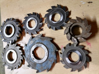 Kolute rezkarje prodam.