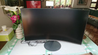 Samsung monitor C32T550FDR 32'' /1920 x 1080/ 75Hz / ukrivljen