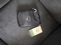 NOVO Osprey Crossbody torbica za okoli pasu pohodniška torbica